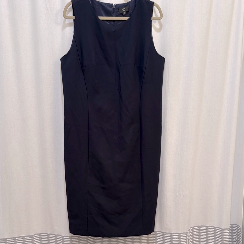 Elegant Navy Sleeveless Dress